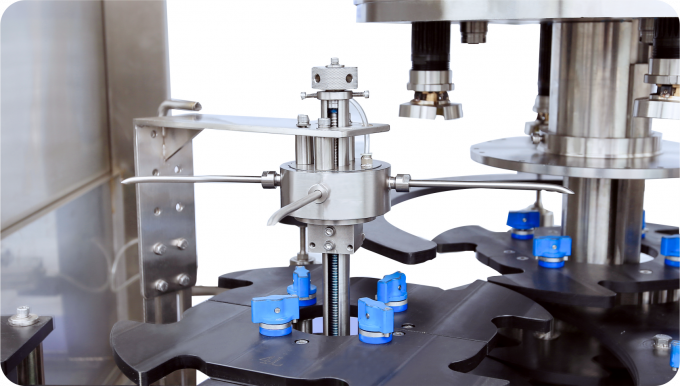 80ml-1L Automatic Capping Machine 6000BPH Rotary Packaging Machine