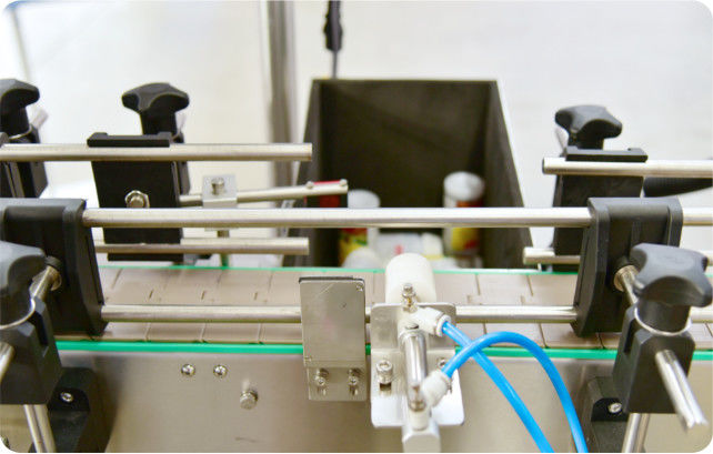 Variable Filling Volume Chemical Liquid Filling Machine Customized Options Offering High Filling Accuracy for Liquid Packaging