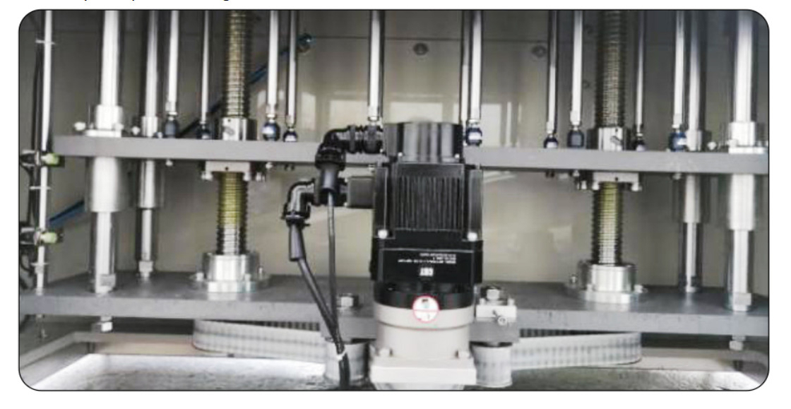 Anti Corrosion PP Frame 12-Nozzles Automatic Servo Piston Filling Machine