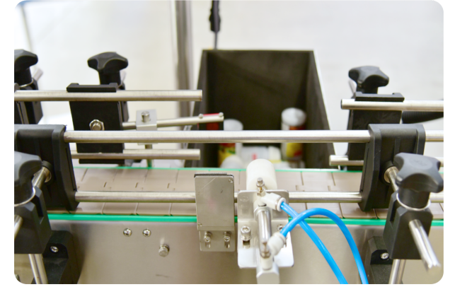 Pesticide Filling Machine Featuring Manual and Automatic Packaging Capabilities with QR Code Data Logic Collector System
